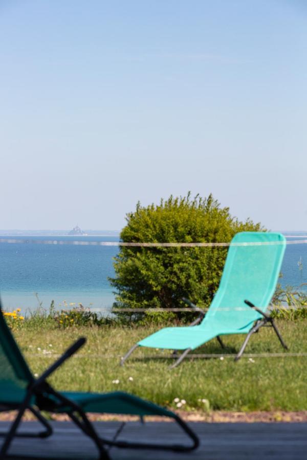 La Metairie-Du-Vauhariot - Vue Mer Et Mont Saint Michel - Piscine Chauffee - Acces Gr34 Cancale Exterior photo