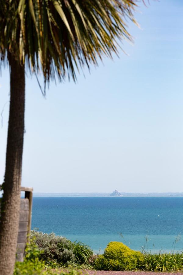 La Metairie-Du-Vauhariot - Vue Mer Et Mont Saint Michel - Piscine Chauffee - Acces Gr34 Cancale Exterior photo