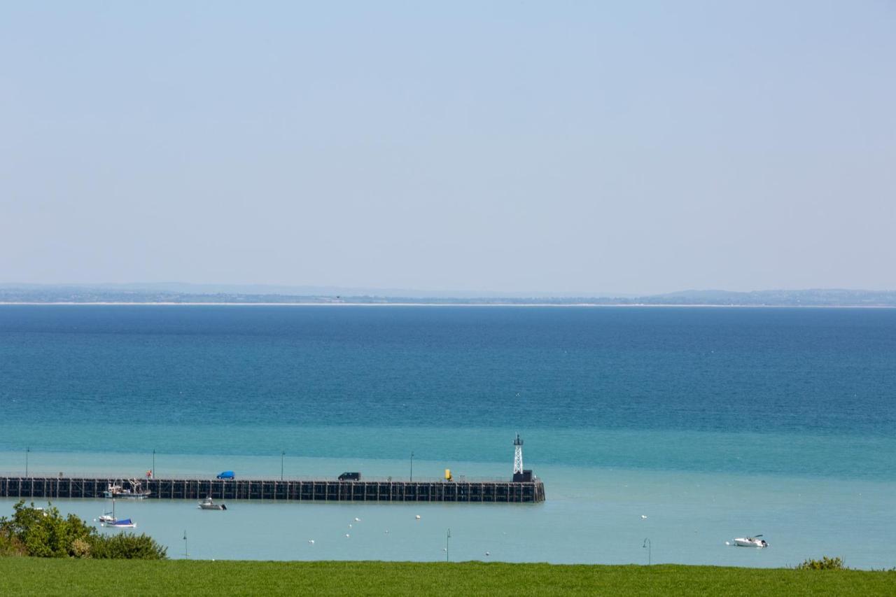 La Metairie-Du-Vauhariot - Vue Mer Et Mont Saint Michel - Piscine Chauffee - Acces Gr34 Cancale Exterior photo